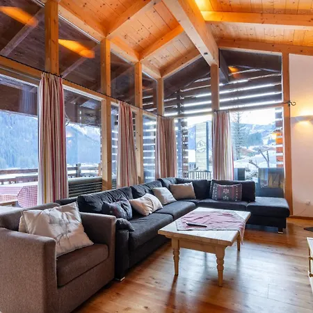 Schoeneben Wiesenwald Feriehus *