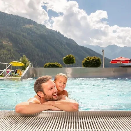 Schoeneben Wiesenwald *